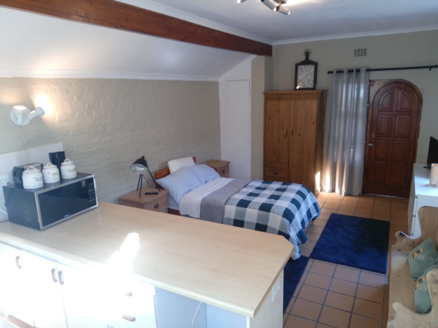 To Let 1 Bedroom Property for Rent in Plumstead Western Cape